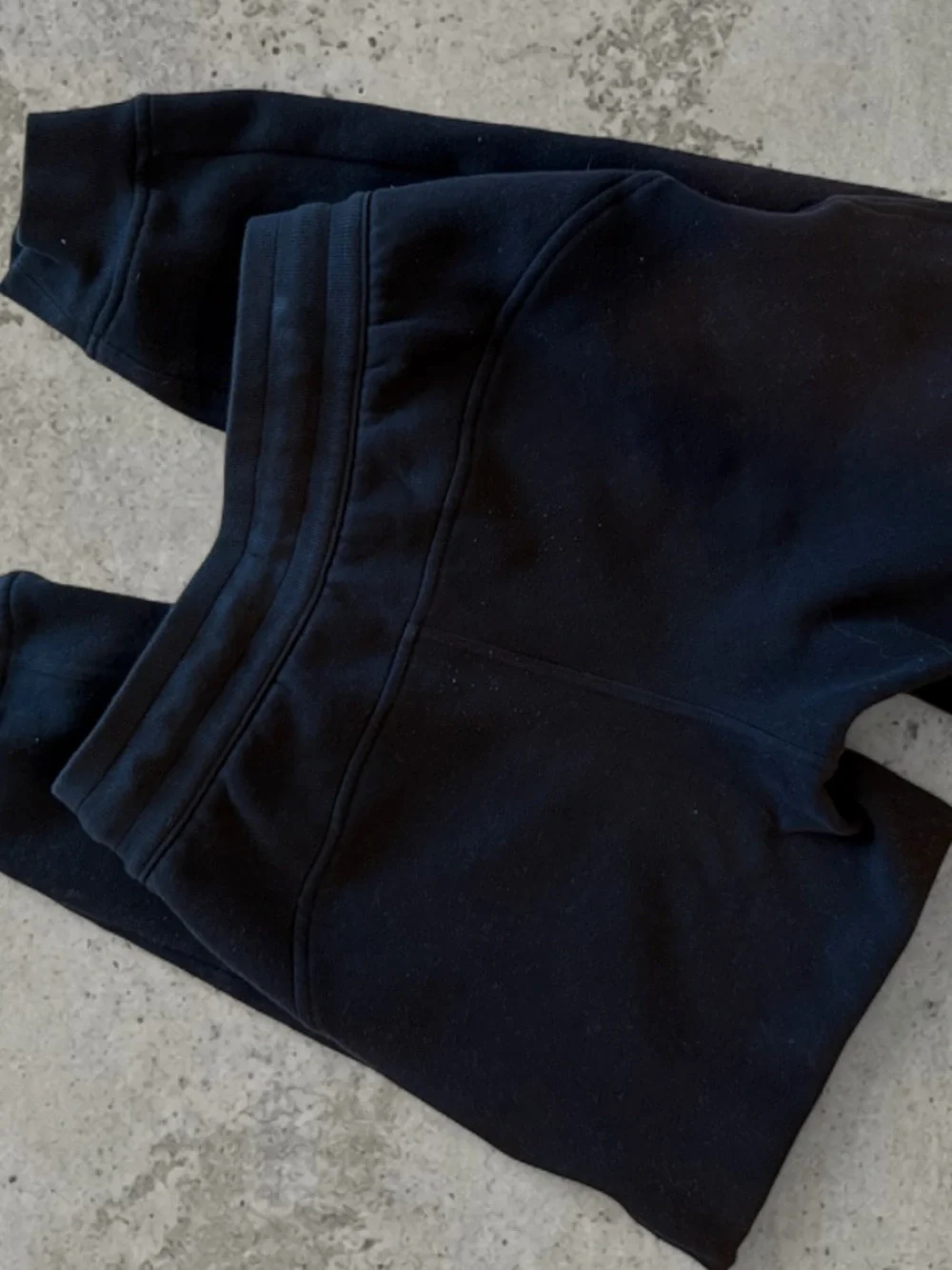 Lululemon sweatpants joggers